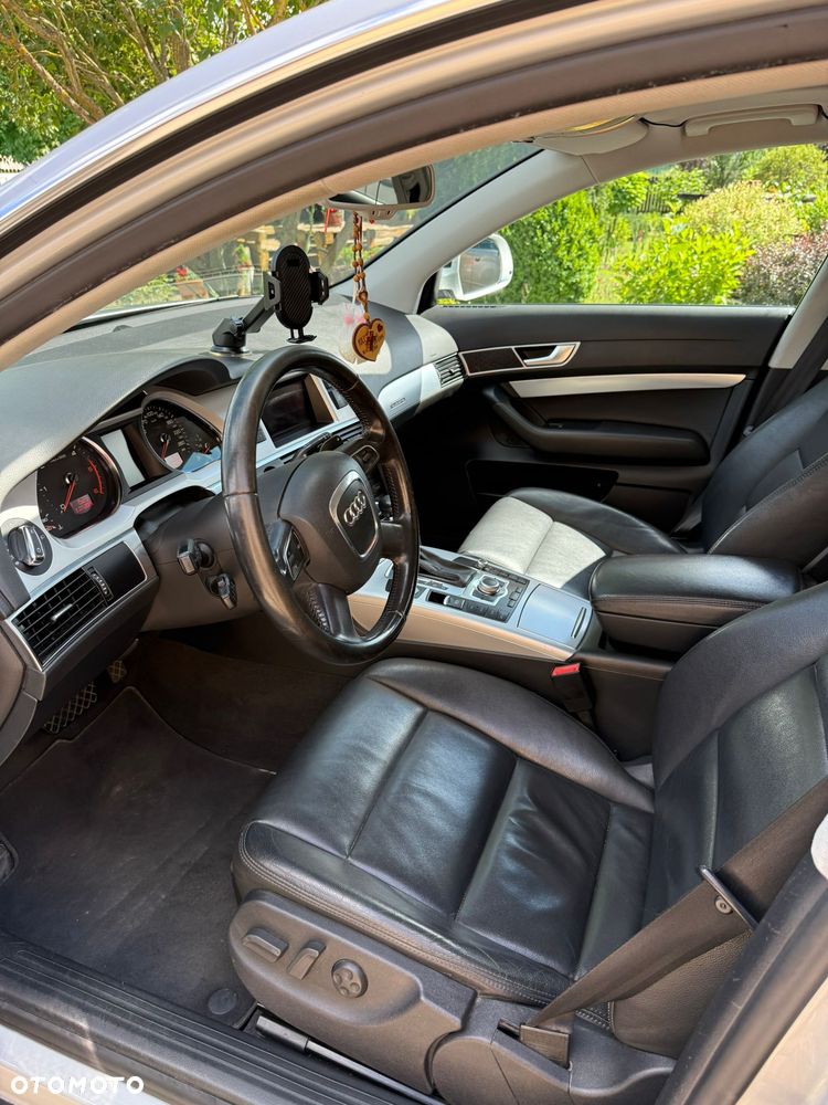 Audi A6 Avant 3.0 TDI DPF quattro tiptronic - 14