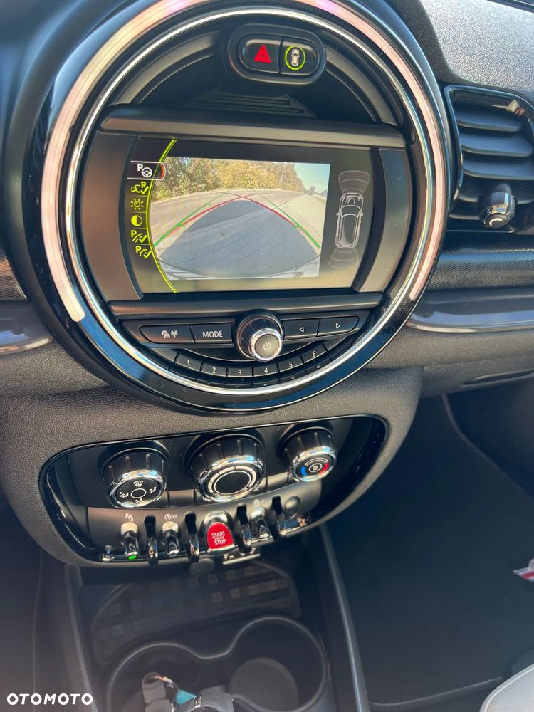 MINI Clubman - 14