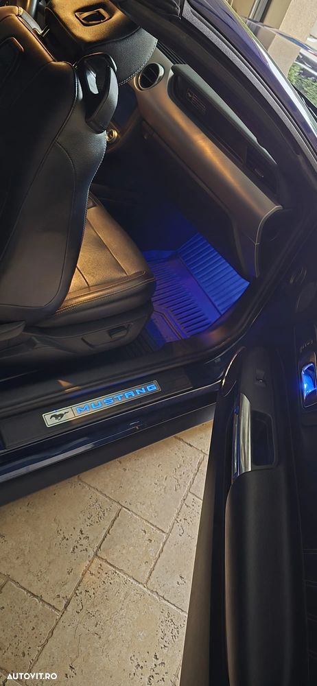Ford Mustang Cabrio 2.3 Eco Boost - 16