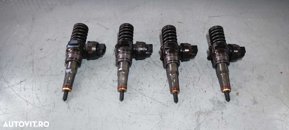 Injector injectoare volkswagen vw passat B6 sedan 2.0 BMP cod 038130073BK - 1