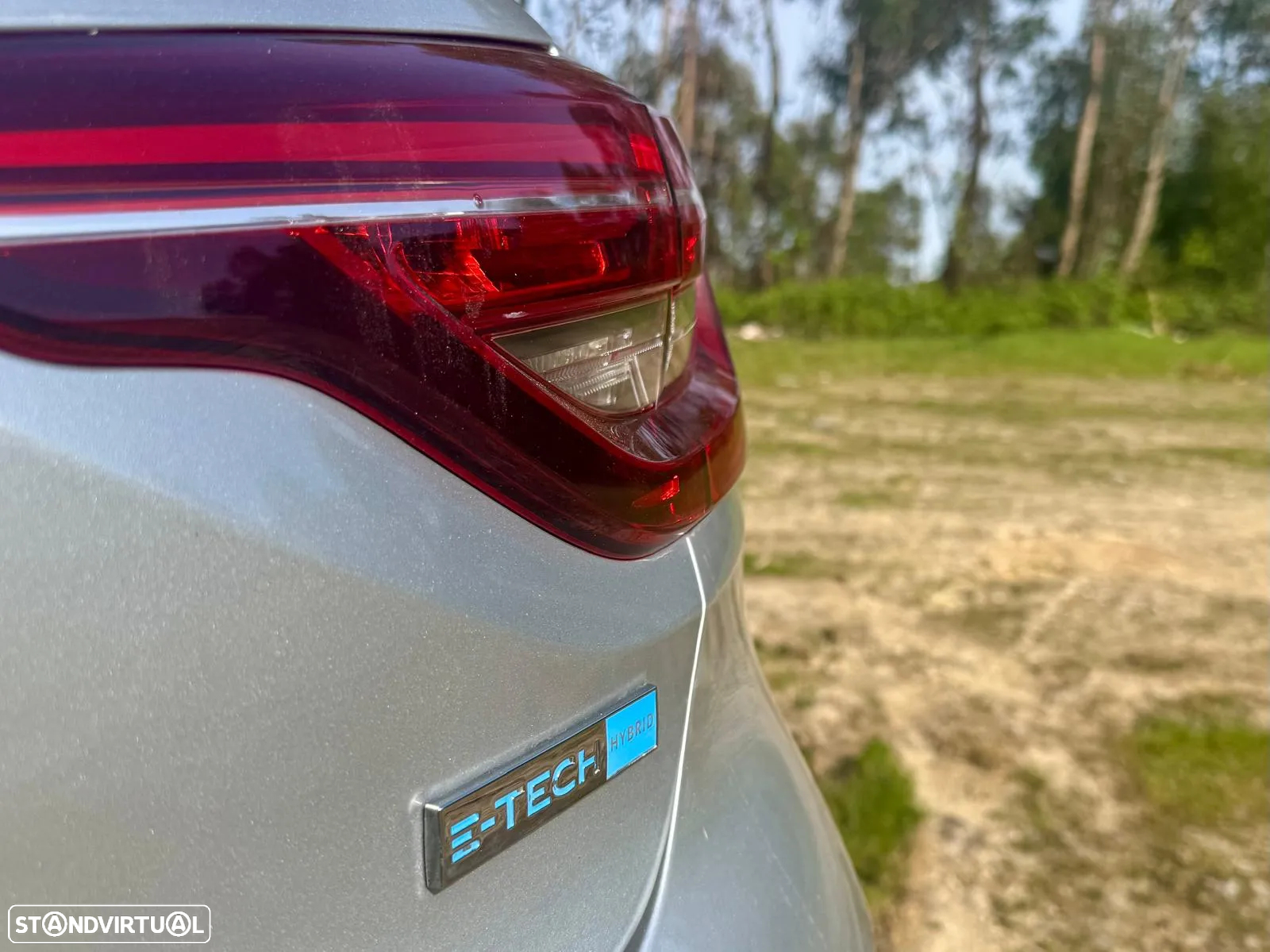 Renault Clio 1.6 E-Tech Full Hybrid Techno - 9