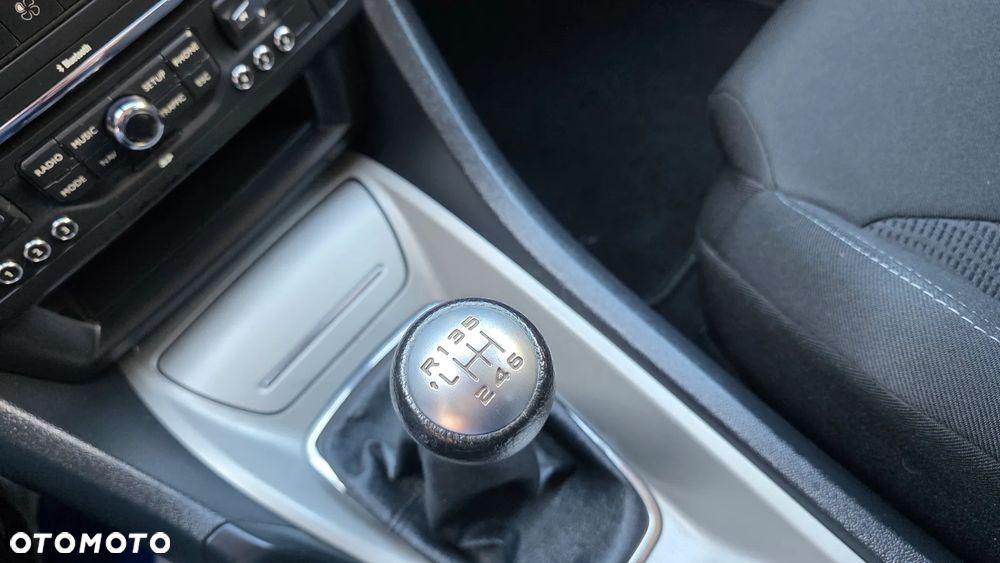 Citroën C5 2.0 HDi Dynamique Equilibre Navi - 14