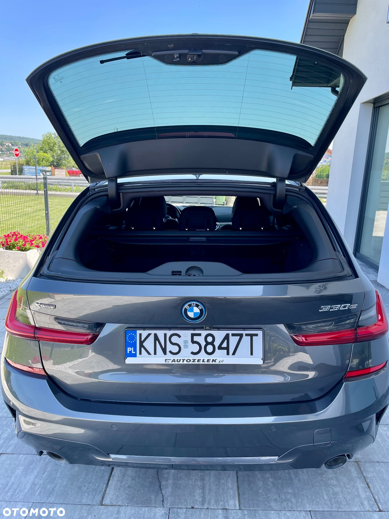 BMW Seria 3 330e Touring xDrive M Sport - 34
