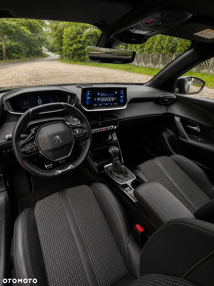 Peugeot 2008 1.5 BlueHDi GT S&S - 21