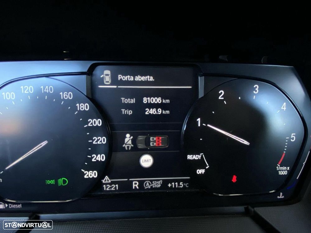BMW 116 d Pack Desportivo M - 11