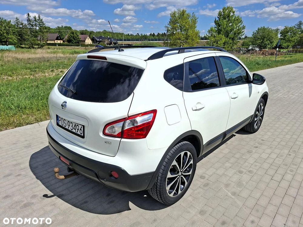 Nissan Qashqai 1.6 dCi 4 x 4 DPF Start/Stop tekna - 5