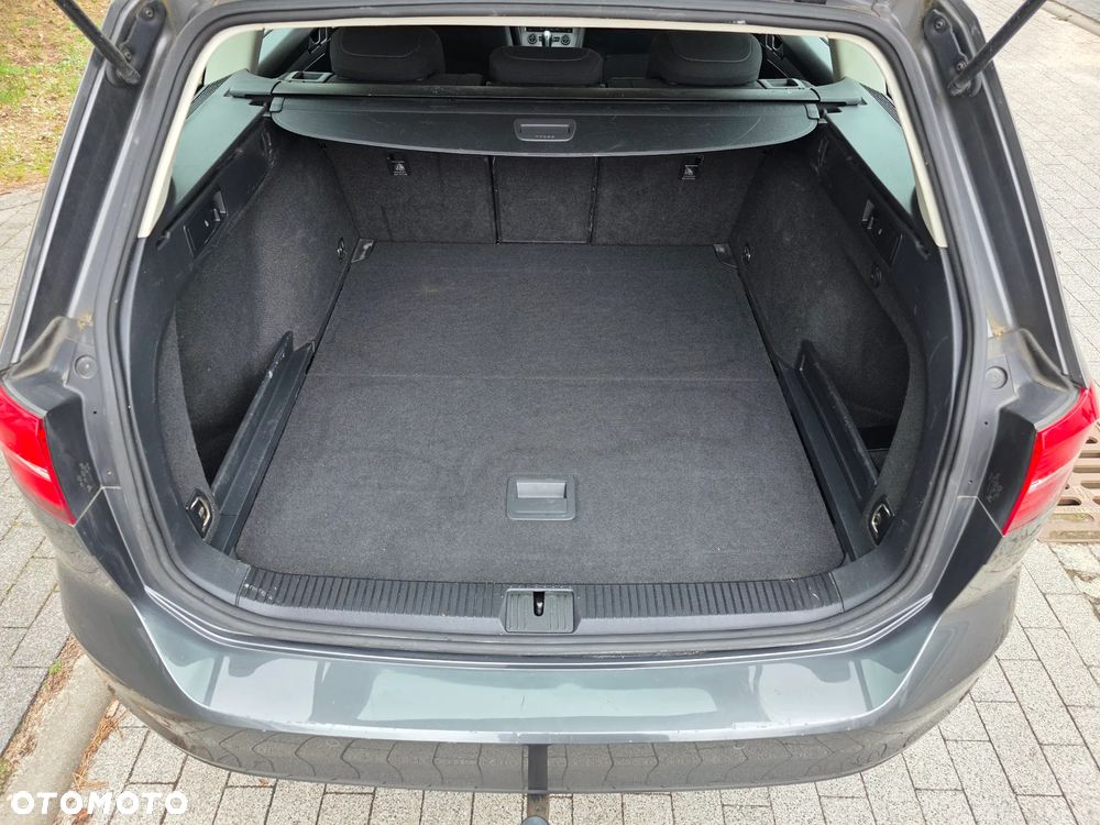 Volkswagen Passat 1.6 TDI (BlueMotion Technology) DSG Comfortline - 34