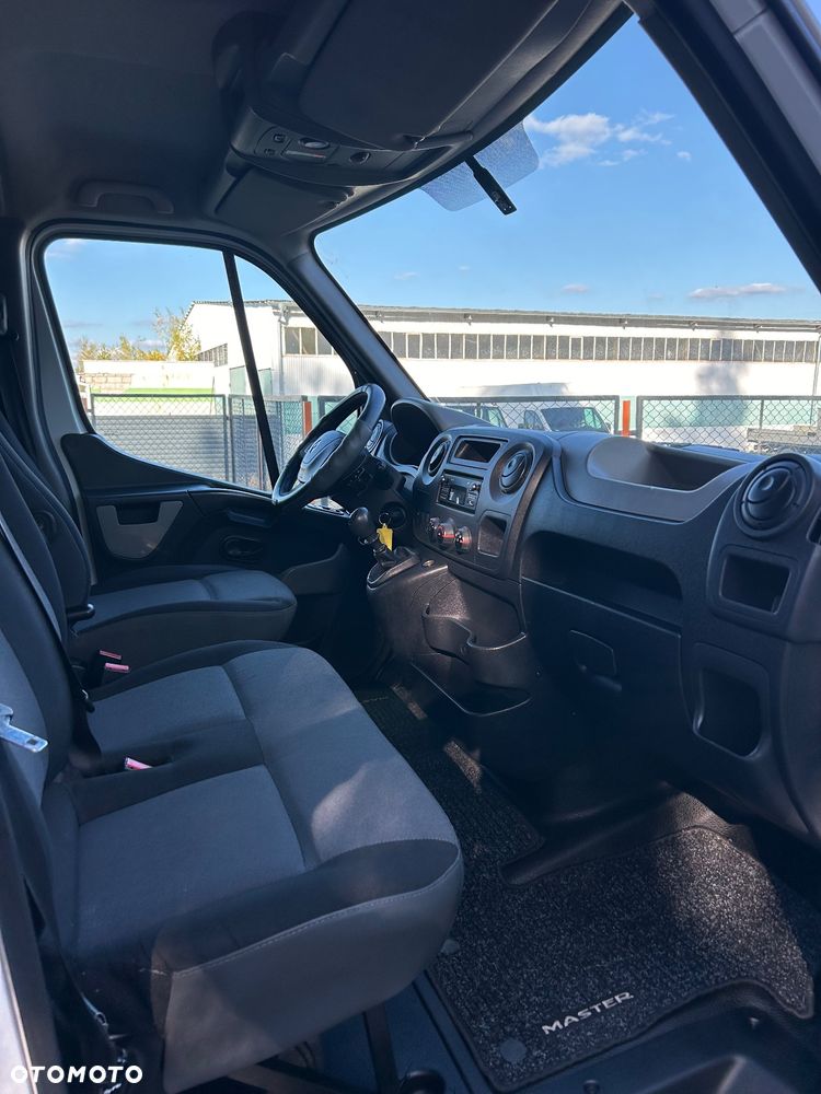 Renault Master - 15