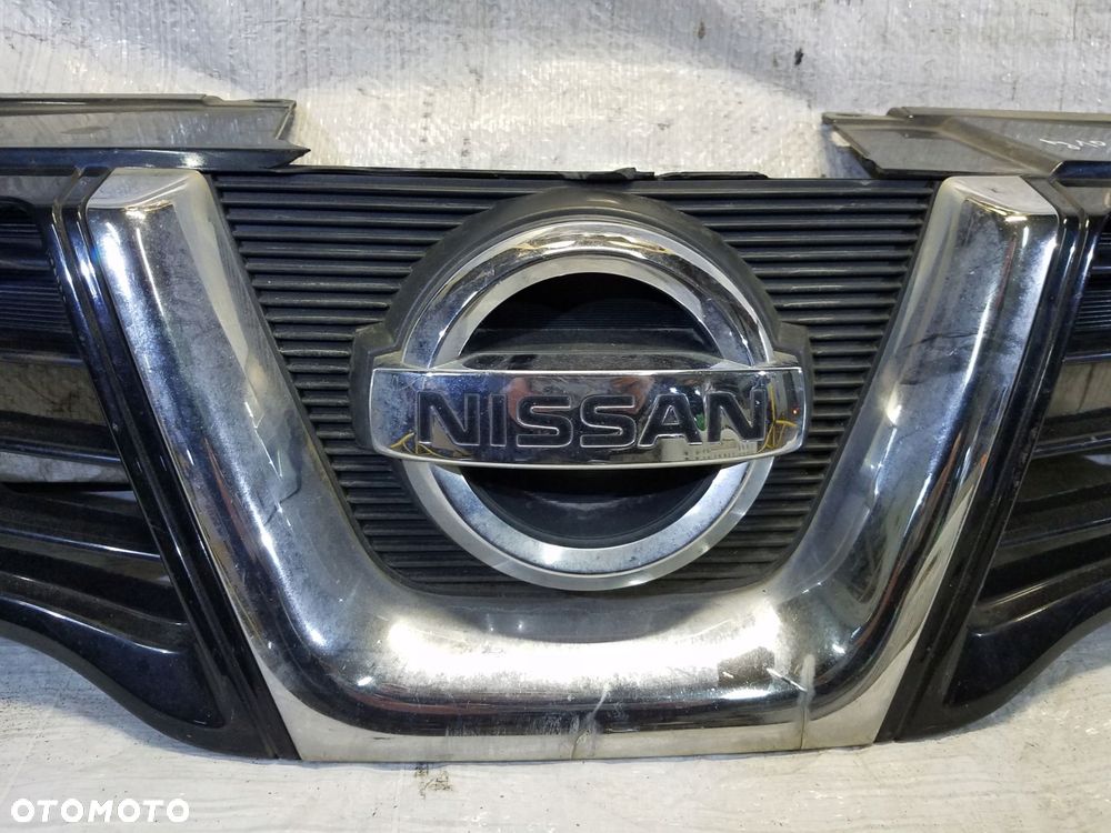 atrapa grill nissan qashqai j10 lift - 4
