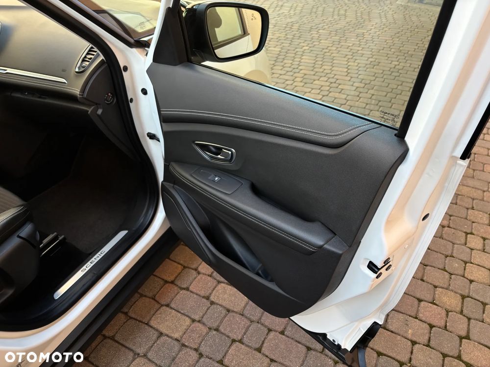 Renault Scenic ENERGY TCe 130 INTENS - 18