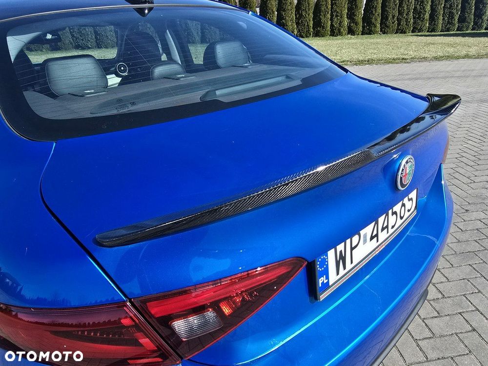 Alfa Romeo Giulia - 13