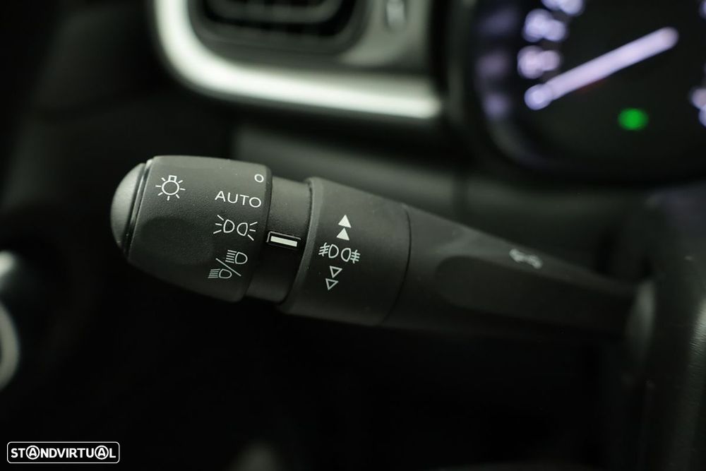 Citroën C3 1.2 PureTech Plus - 17