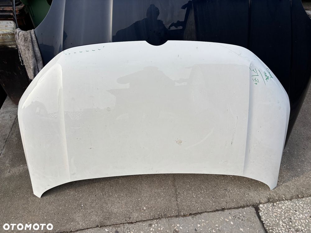 VW Caddy 2K7 Maska silnika - 3