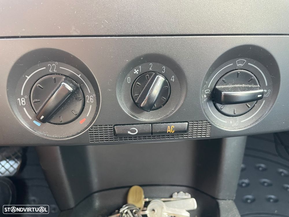 Skoda Fabia Break 1.4 TDi Ambiente - 7