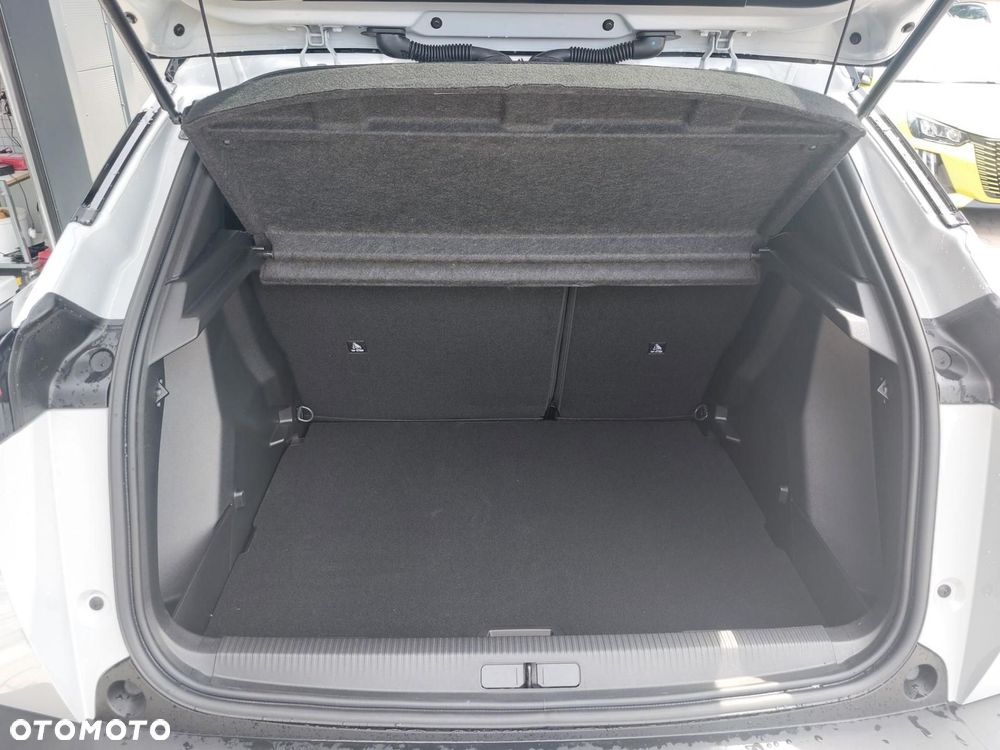 Peugeot 2008 PureTech mHEV GT Exclusive e-DCS6 - 10