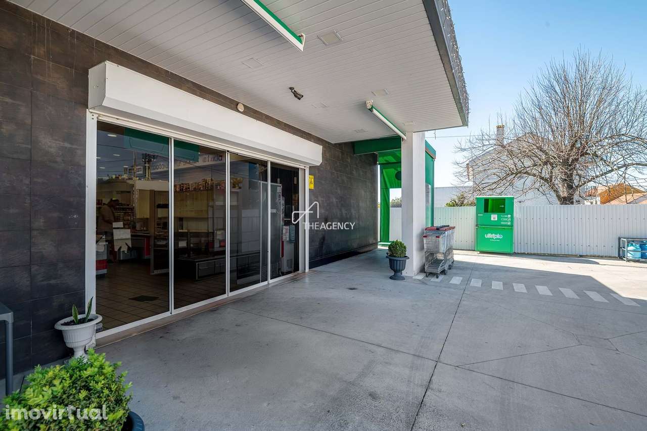 Oportunidade de Investimento: Supermercado de Alta Rentabilidade e Imó - Grande imagem: 3/46