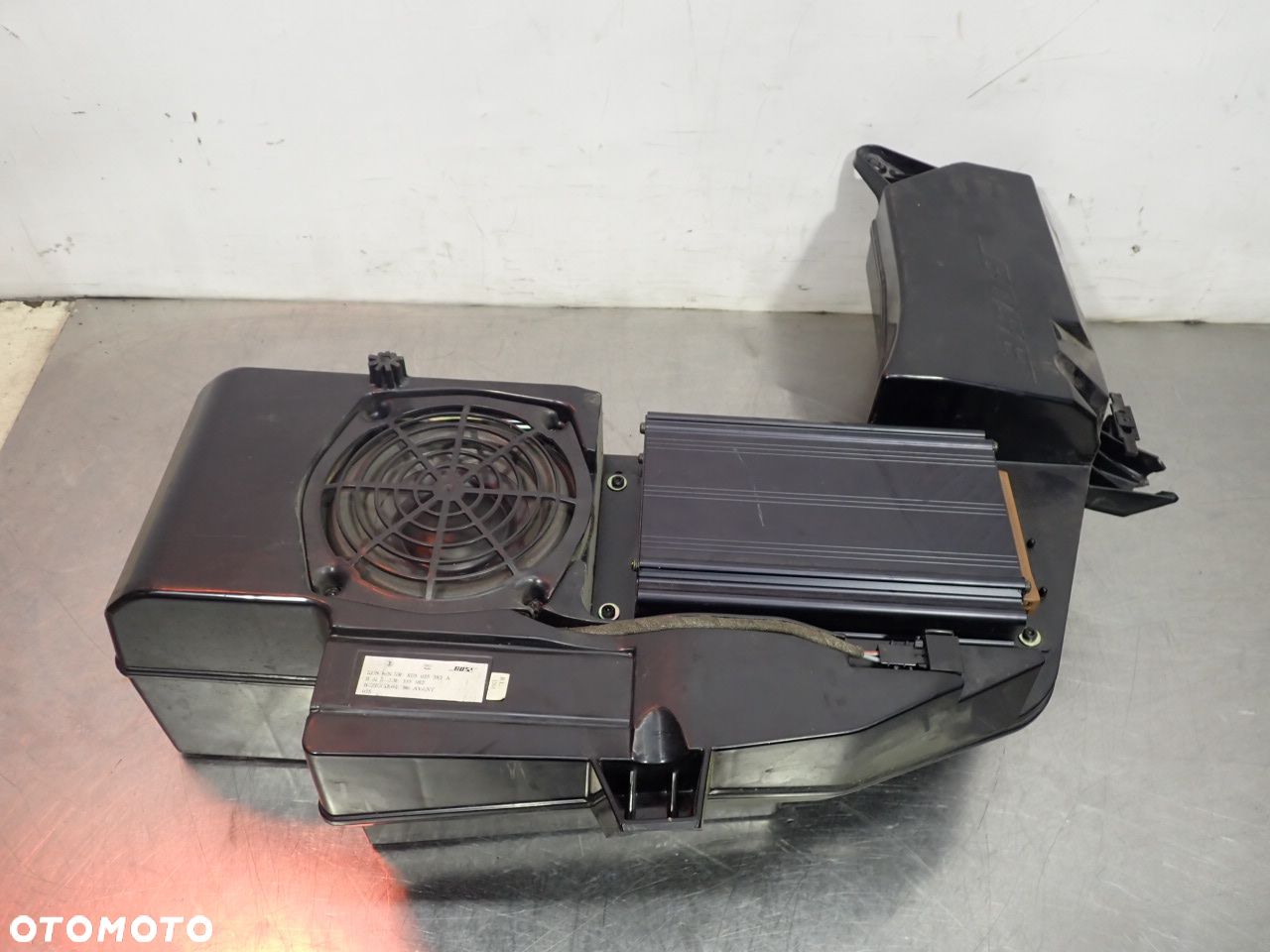 SUBWOOFER AUDI A4 B6 8E9035382A - 1