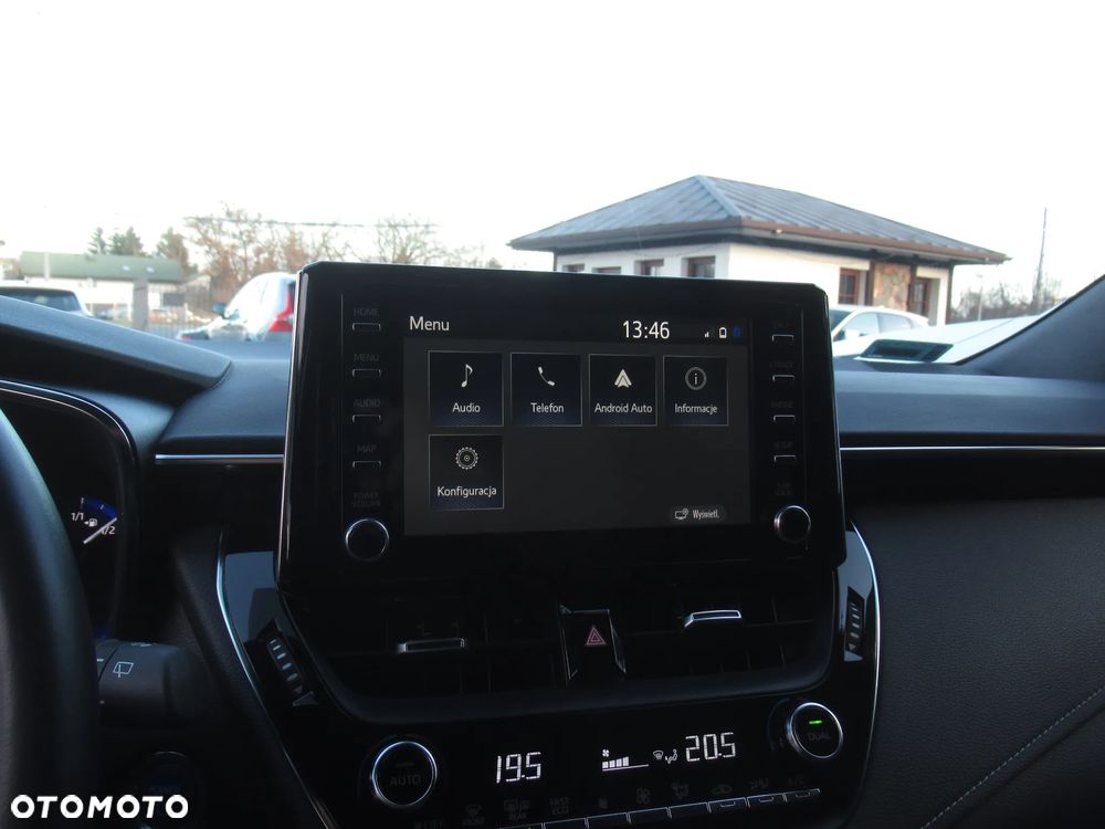 Toyota Corolla 2.0 Hybrid Comfort - 27