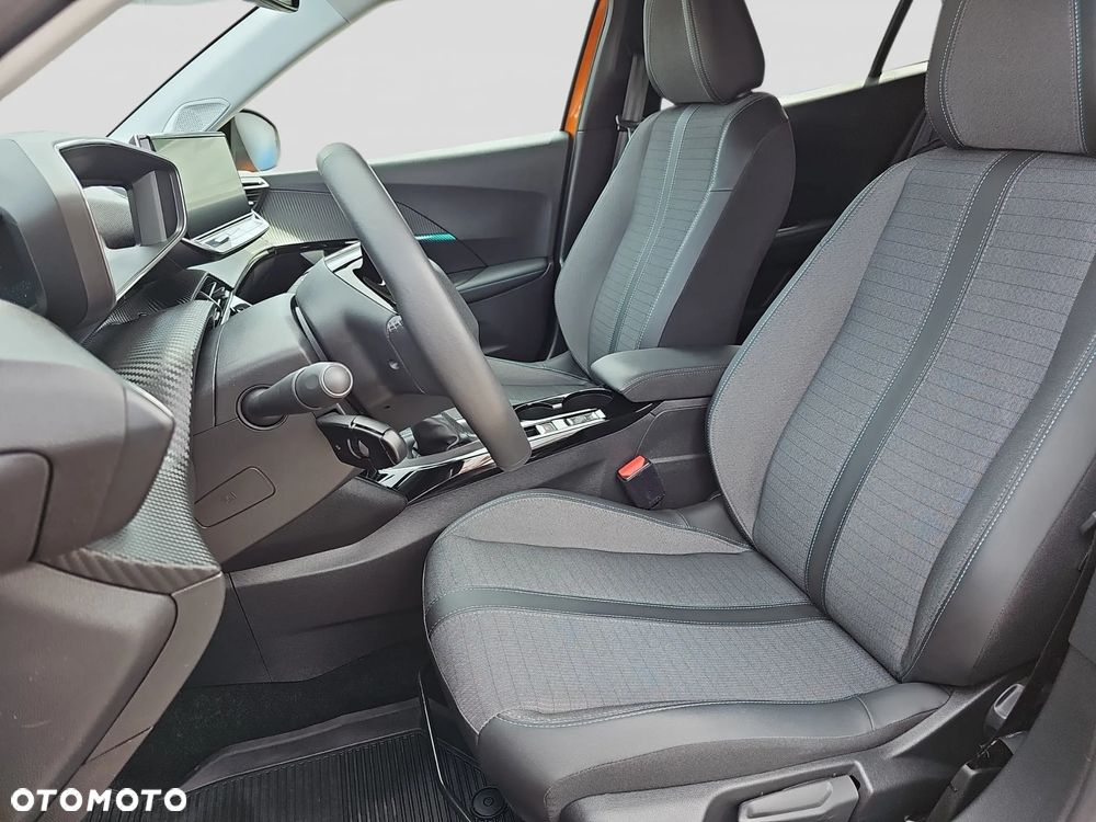 Peugeot 2008 1.2 PureTech Allure Pack S&S - 16