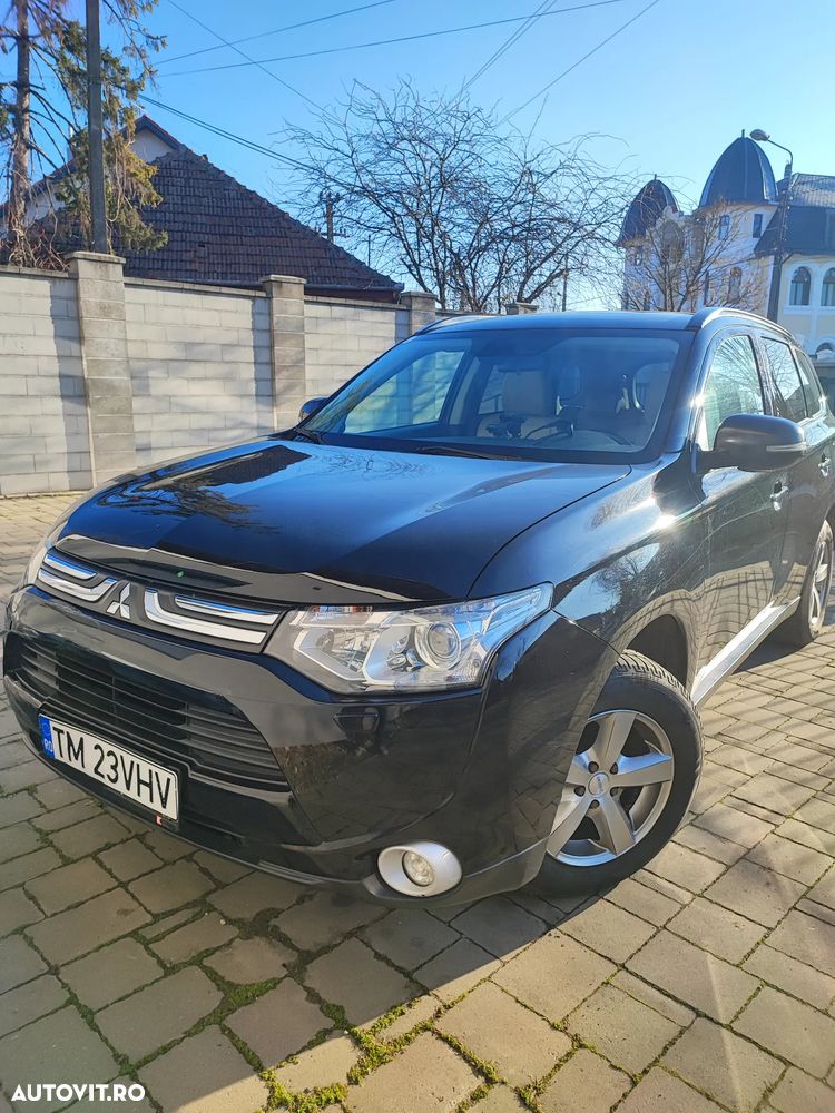 Mitsubishi Outlander 2.2 DI-D 4WD Automatik Instyle - 5