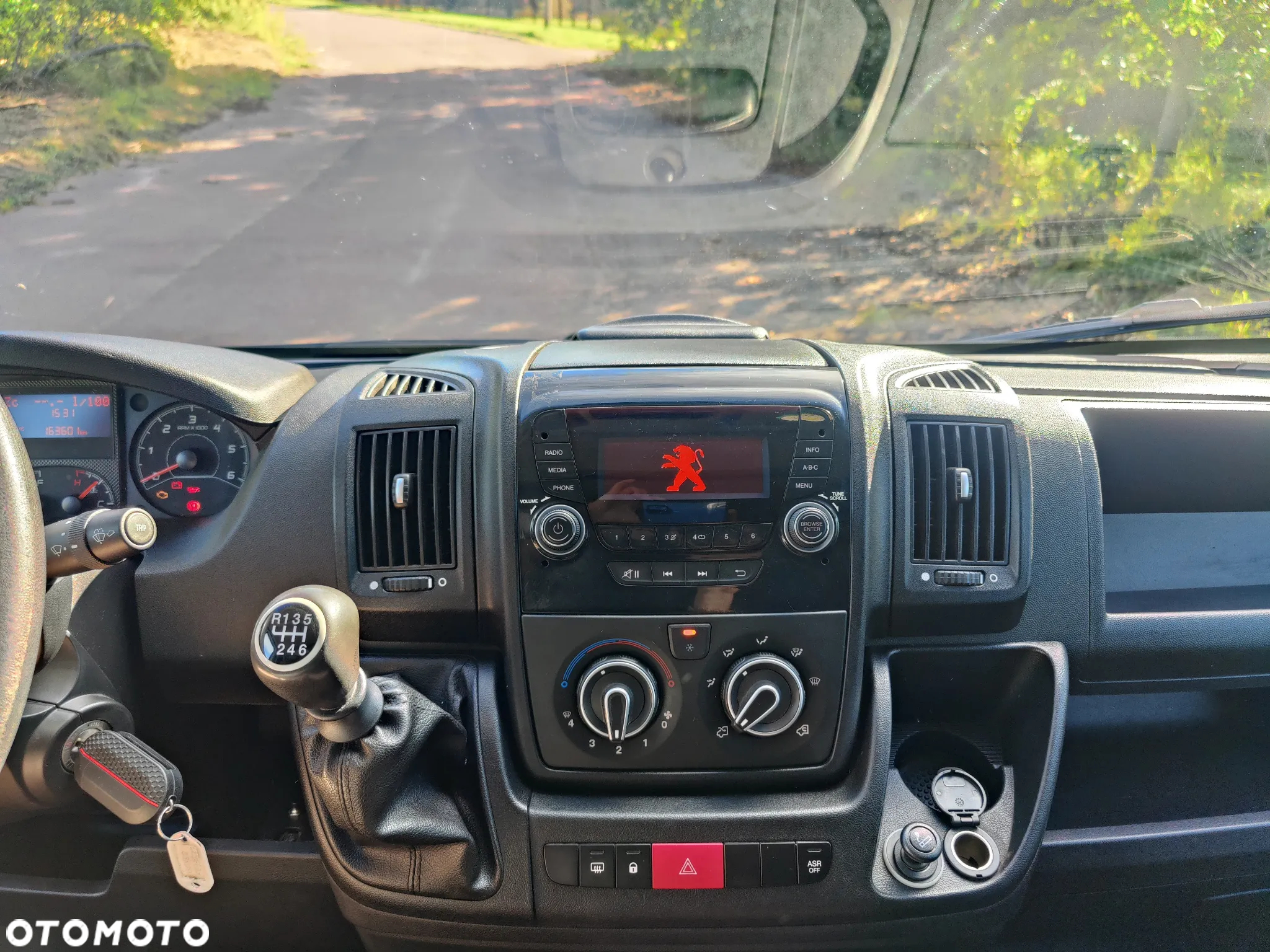 Peugeot Boxer - 28