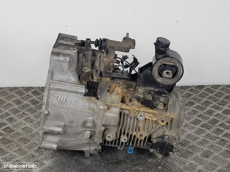 CAIXA VELOCIDADES NISSAN PRIMERA 2000 - 4