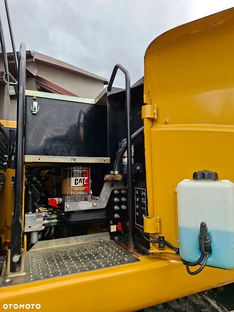 Caterpillar CAT M 315 D - 17