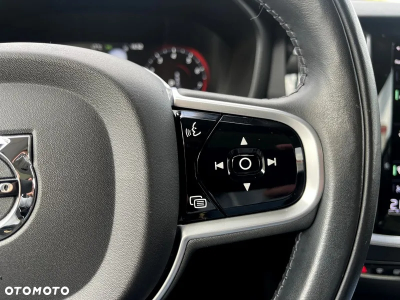 Volvo V60 B3 B Geartronic Inscription - 32