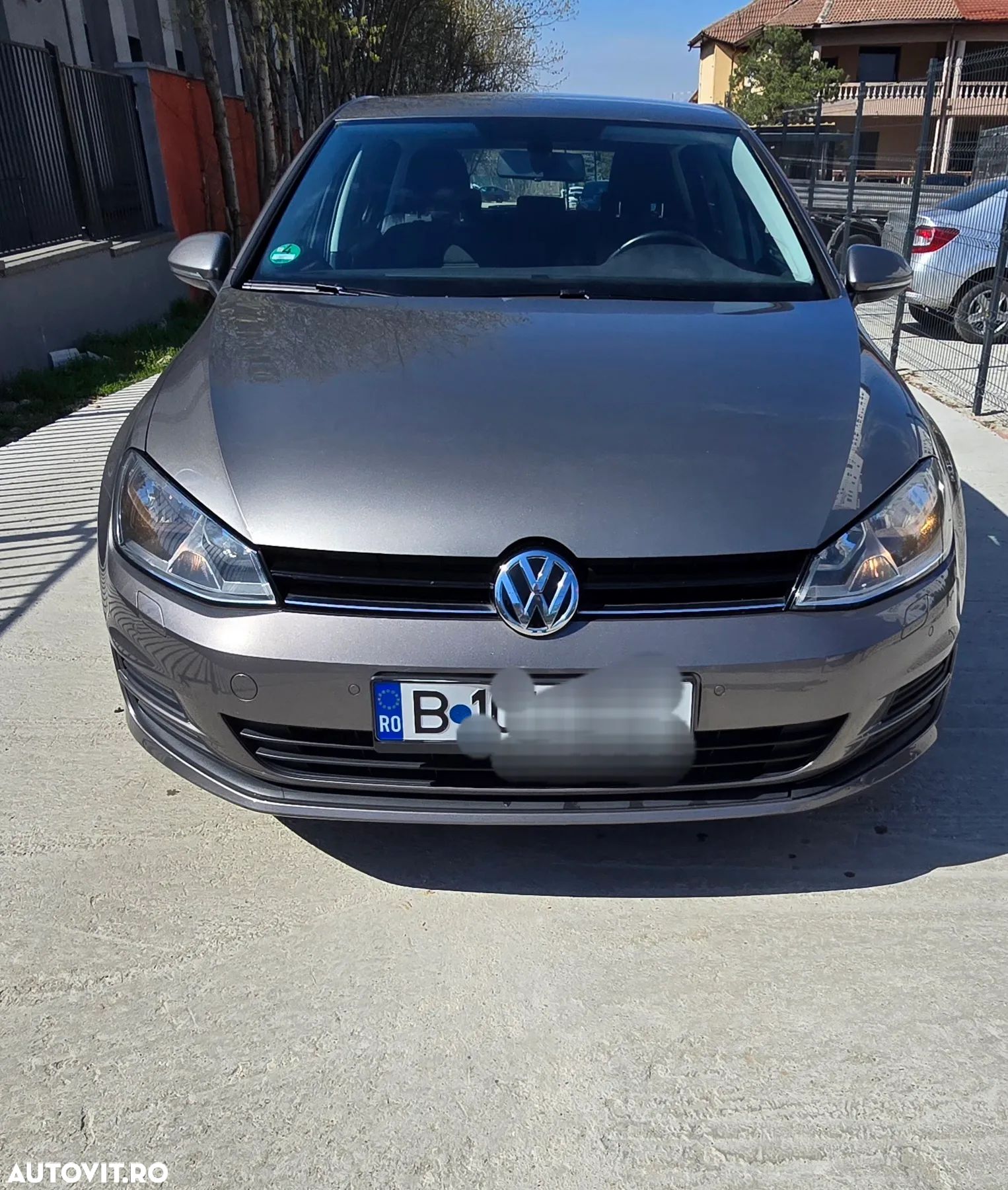 Volkswagen Golf 1.6 TDI DPF BMT DSG Comfortline - 1