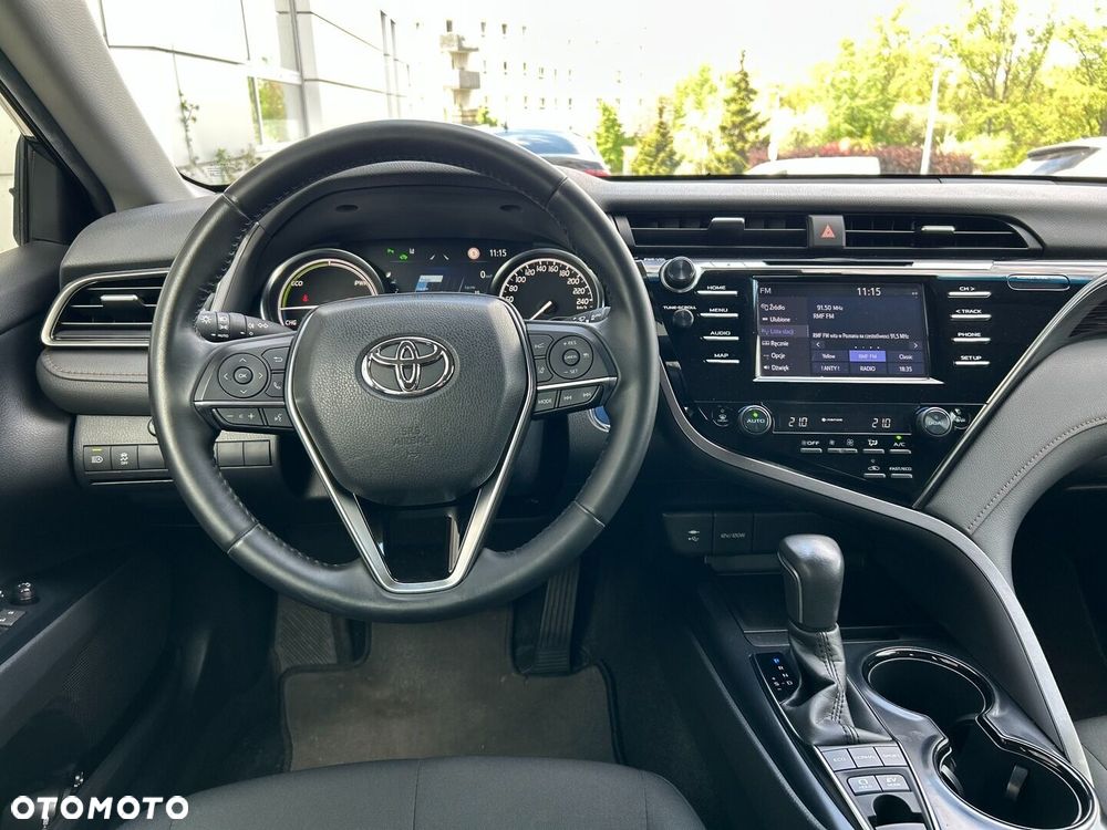 Toyota Camry 2.5 Hybrid Comfort CVT - 13