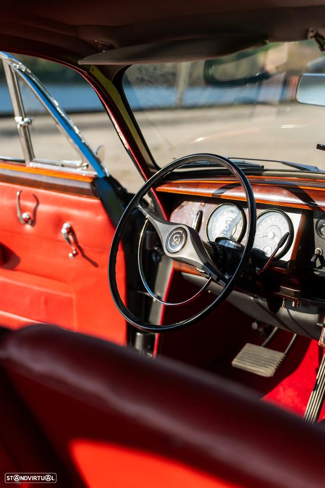Jaguar Daimler - 29