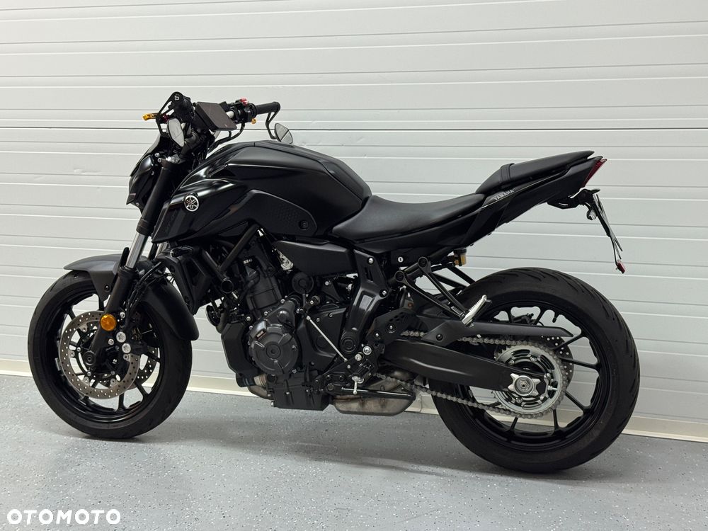 Yamaha MT - 21