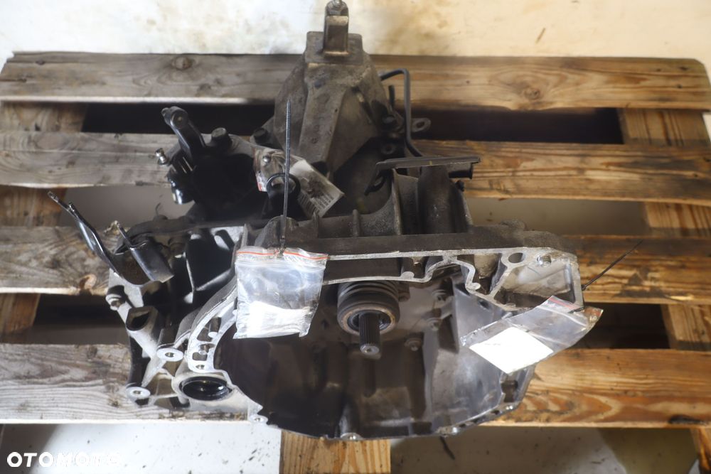 SKRZYNIA BIEGÓW 5 BIEGOWA NISSAN MICRA IV K13 LIFT 1.2 JH3303 - 5