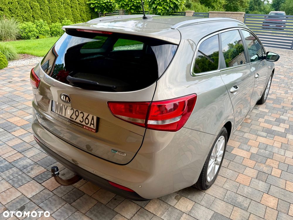 Kia Ceed 1.6 CRDi L - 8
