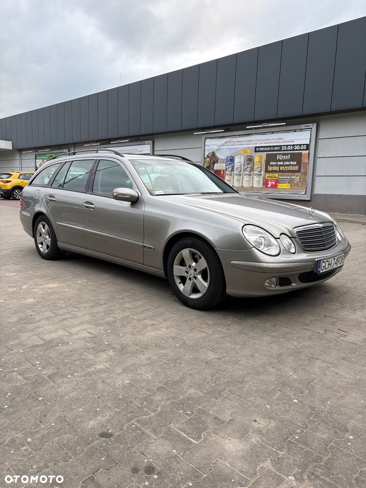 Mercedes-Benz Klasa E 320 CDI Classic - 3