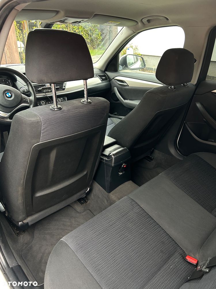 BMW X1 xDrive18d xLine - 22