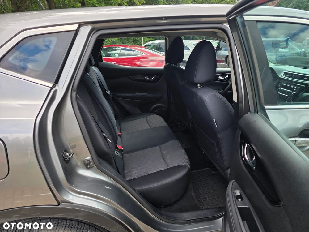 Nissan Qashqai 1.2 DIG-T Acenta EU6 - 16