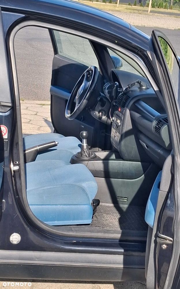 Audi A2 - 7