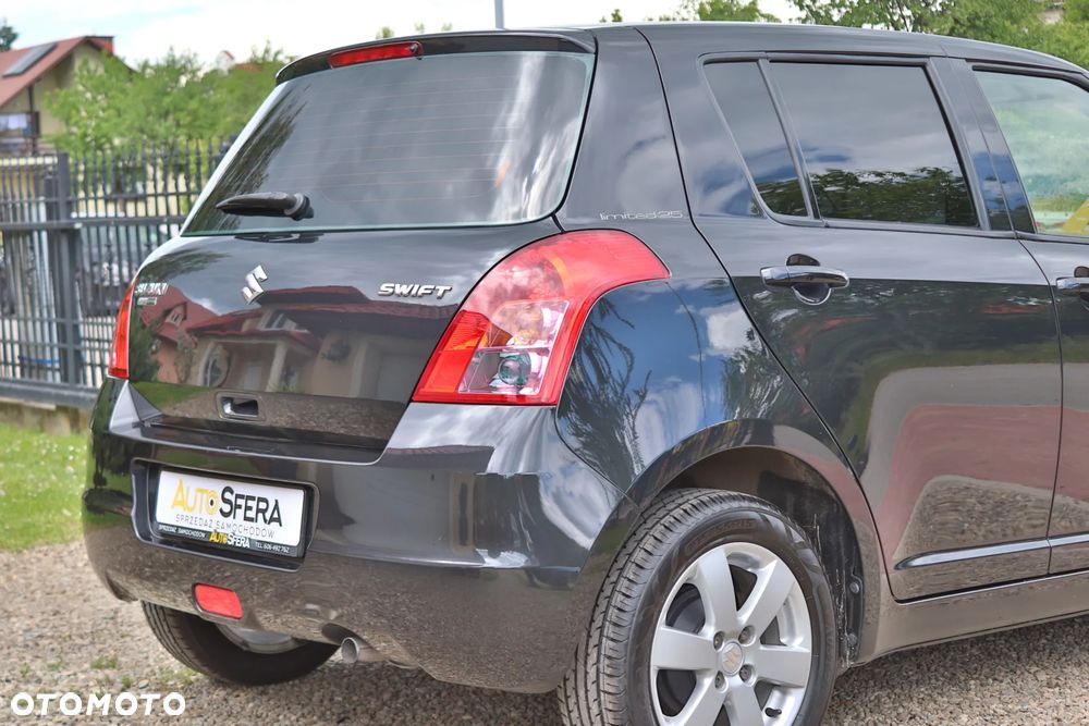 Suzuki Swift 1.3 Club dance - 11