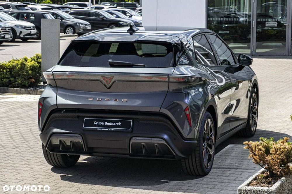 Cupra Inny - 8