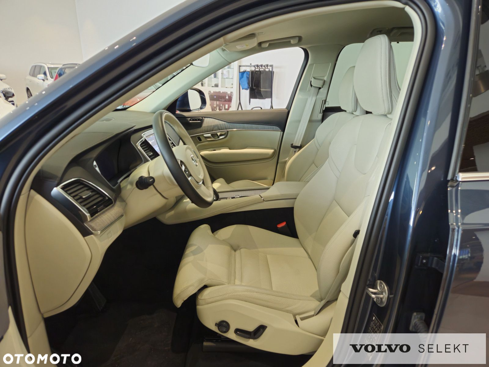 Volvo XC 90 - 12