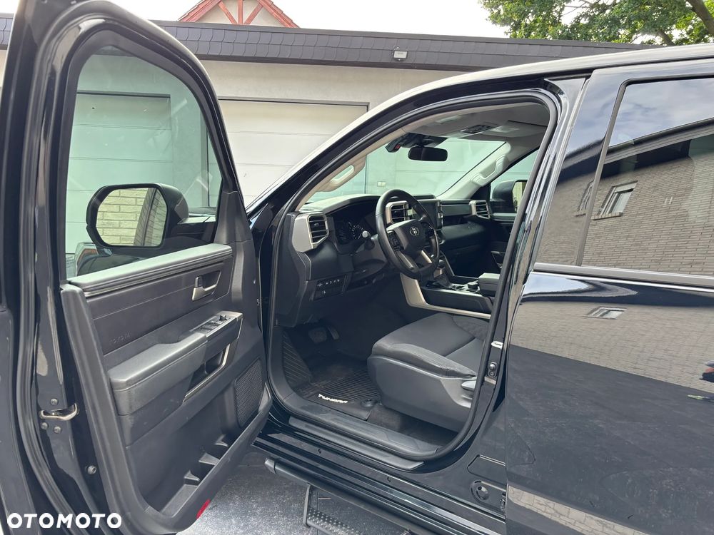 Toyota Tundra - 10