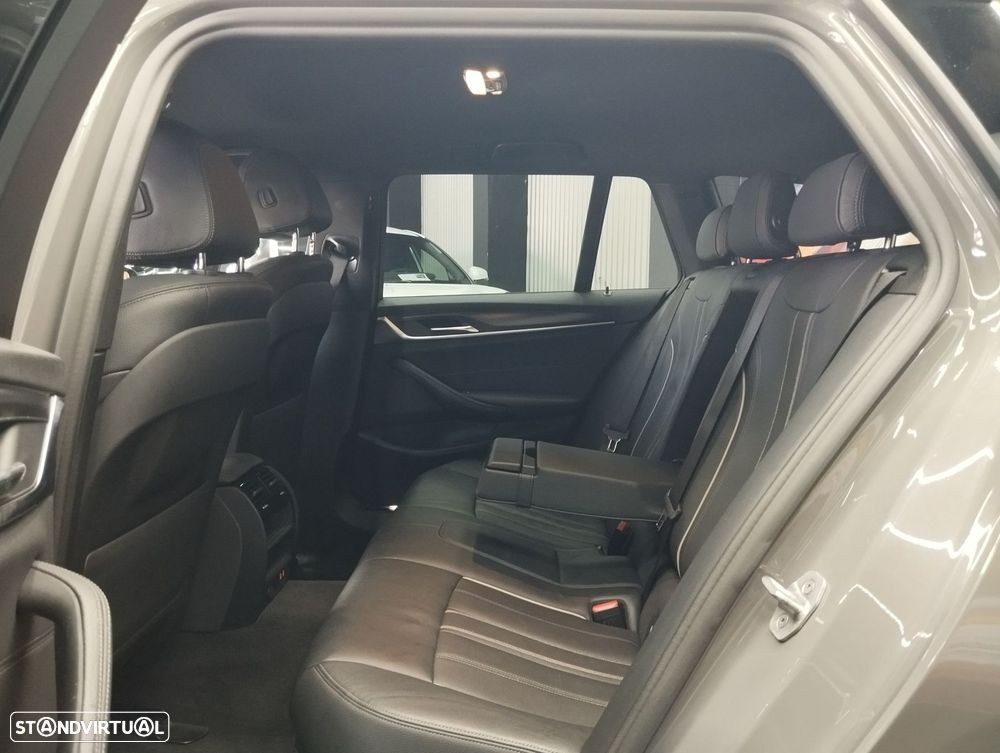 BMW 520 e Pack M - 15