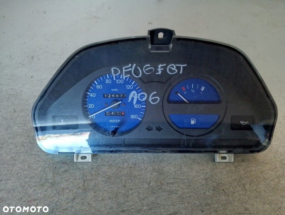 PEUGEOT 106 LICZNIK 09034019904 - 1