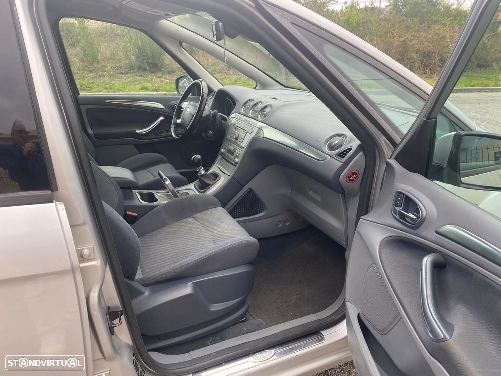 Ford S-Max 1.8 TDCi Trend 7L - 12