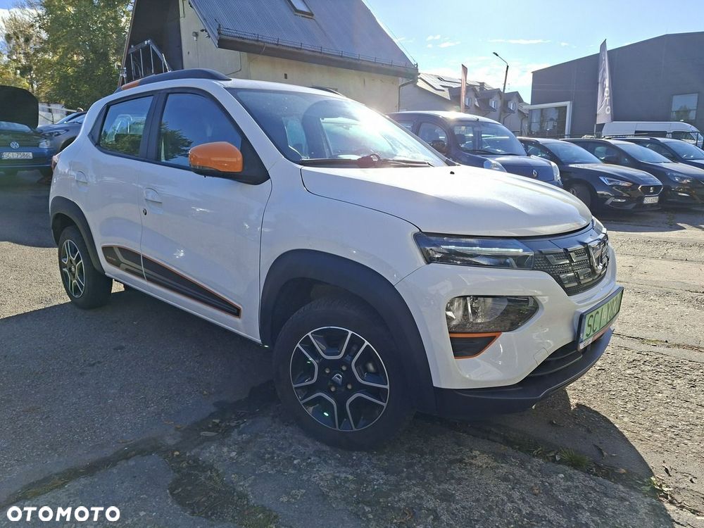 Dacia Spring - 4