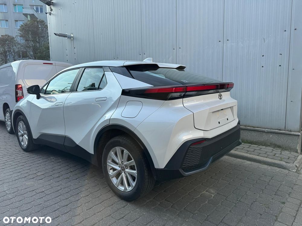 Toyota C-HR - 13