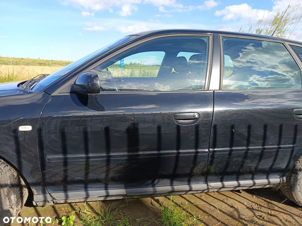Audi A3 Sportback 1.6 Ambiente - 7
