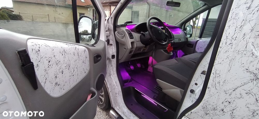 Renault Trafic - 4