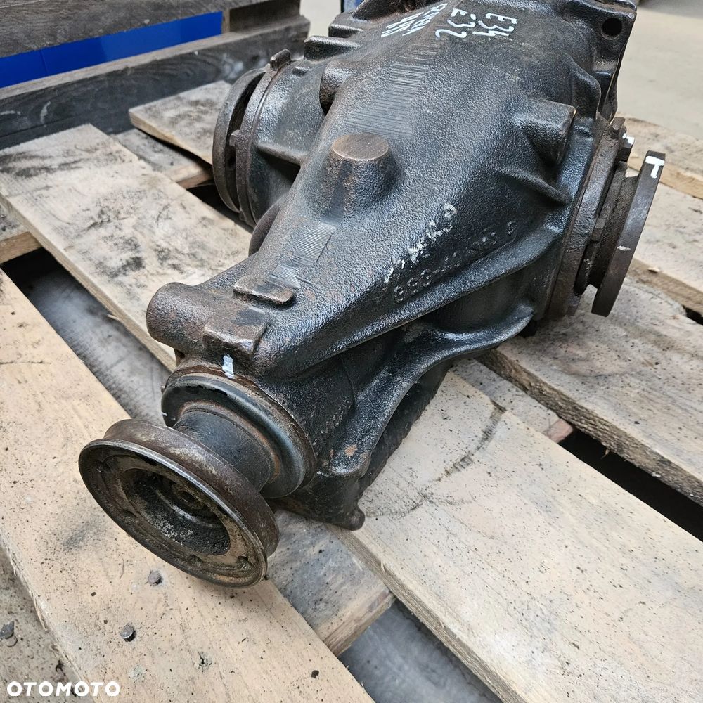 BMW E34 E32 Dyfer SZPERA 4.45 S.25 - 4
